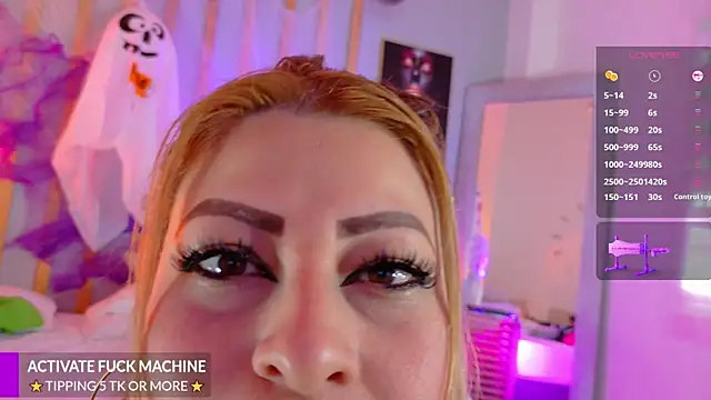 Miss Pawi online show from 10.27.25