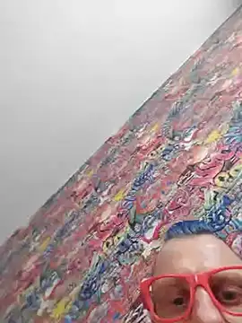 Zu Real online show from 12.22.24