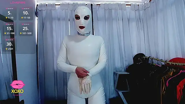 LatexDevil Blondie online show from 03.26.26