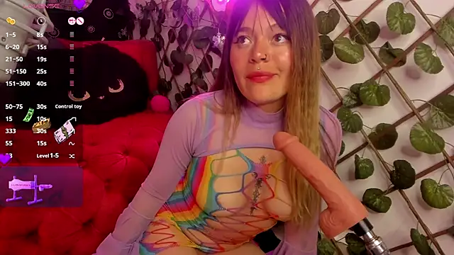 Snapshot of _kalypso_ chatting on 12.19.24 kalypso online show from 12.19.24