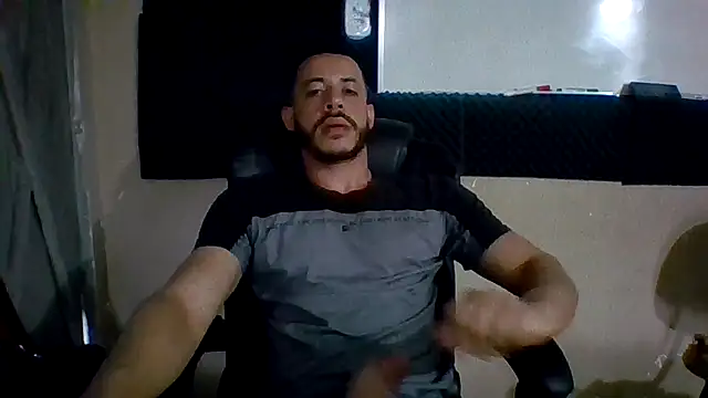 MachoScorpionCaralho online show from 09.19.25