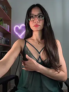 Naughty-Jessie online show from 03.04.26