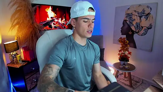 Snapshot of Matias_Murrier chatting on 11.03.25 Matias Murrier online show from 11.03.25