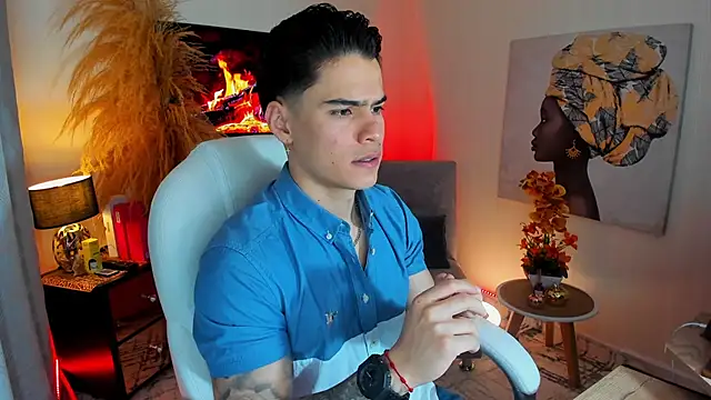 Snapshot of Matias_Murrier chatting on 11.15.25 Matias Murrier online show from 11.15.25