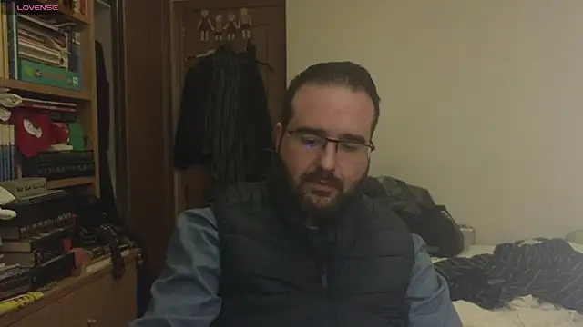 curiosillo83 online show from 02.26.25