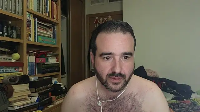 Snapshot of curiosillo83 chatting on 10.23.25 curiosillo83 online show from 10.23.25