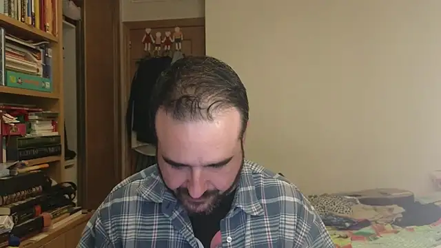 Snapshot of curiosillo83 chatting on 10.31.25 curiosillo83 online show from 10.31.25