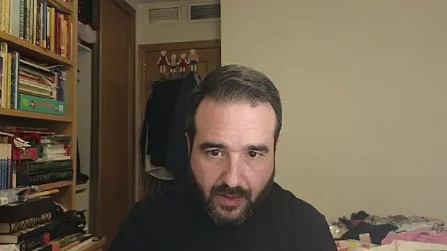 Snapshot of curiosillo83 chatting on 11.03.25 curiosillo83 online show from 11.03.25