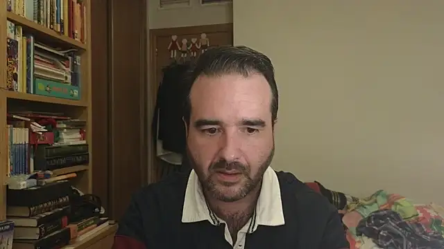 Snapshot of curiosillo83 chatting on 11.16.25 curiosillo83 online show from 11.16.25