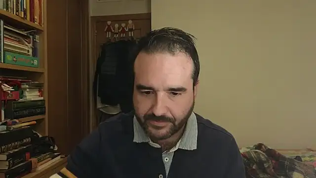 Snapshot of curiosillo83 chatting on 11.19.25 curiosillo83 online show from 11.19.25