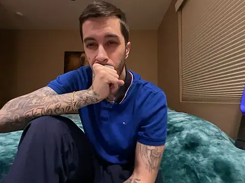 Snapshot of Bwcjoshbanks chatting on 01.21.25 Bwcjoshbanks online show from 01.21.25