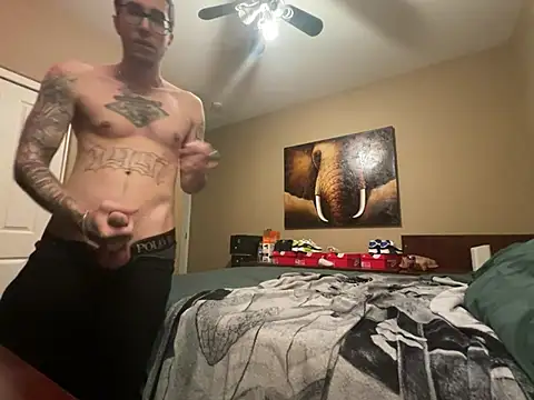 Snapshot of Bwcjoshbanks chatting on 03.08.25 Bwcjoshbanks online show from 03.08.25