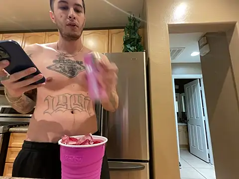 Snapshot of Bwcjoshbanks chatting on 09.08.25 Bwcjoshbanks online show from 09.08.25