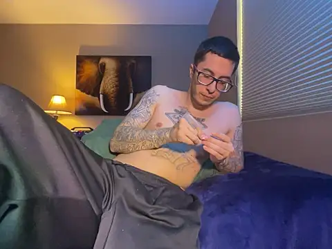 Snapshot of Bwcjoshbanks chatting on 09.26.25 Bwcjoshbanks online show from 09.26.25