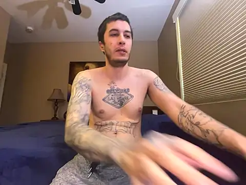 Snapshot of Bwcjoshbanks chatting on 10.29.25 Bwcjoshbanks online show from 10.29.25