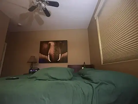 Snapshot of Bwcjoshbanks chatting on 11.12.25 Bwcjoshbanks online show from 11.12.25