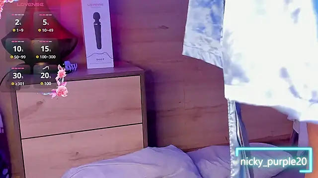  nickypurple  online show from 02.03.25