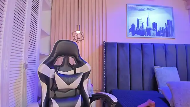 ashlye miller  online show from 03.28.26