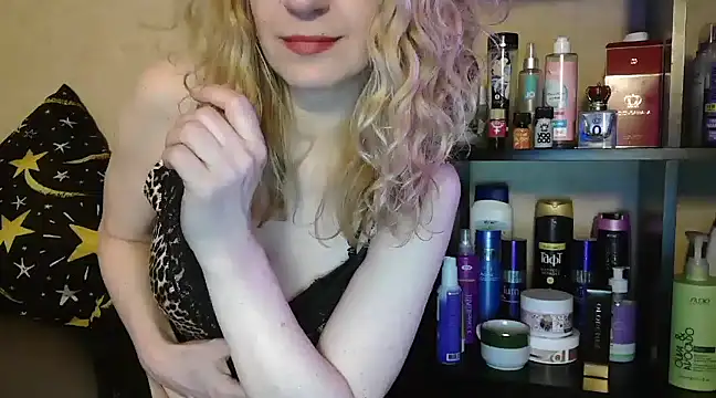 Snapshot of Natasha_Nannette chatting on 01.23.25 Natasha Nannette online show from 01.23.25