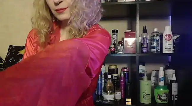 Snapshot of Natasha_Nannette chatting on 02.12.25 Natasha Nannette online show from 02.12.25