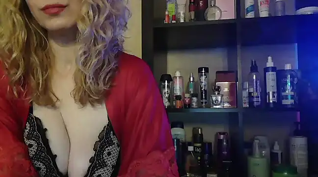 Snapshot of Natasha_Nannette chatting on 02.28.25 Natasha Nannette online show from 02.28.25