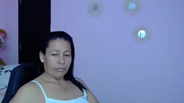 mature martina online show from 02.04.25