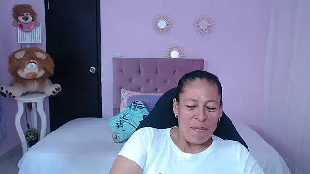 mature martina online show from 02.28.26
