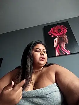 biancabombombbw online show from 11.18.25