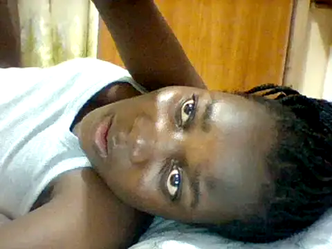 Snapshot of Alessandrajenna chatting on 03.11.25 Alessandrajenna online show from 03.11.25