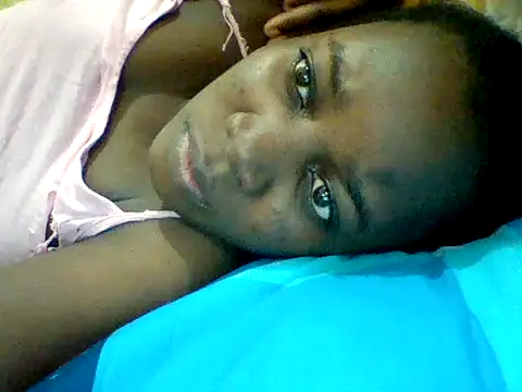 Snapshot of Alessandrajenna chatting on 09.13.25 Alessandrajenna online show from 09.13.25