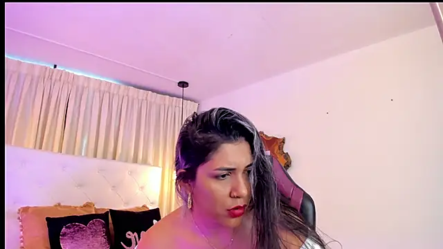 BonnieBad01 online show from 10.18.25