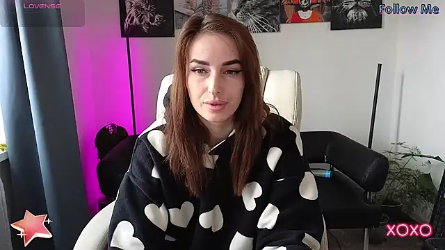 xx adrihanna xx online show from 03.04.25