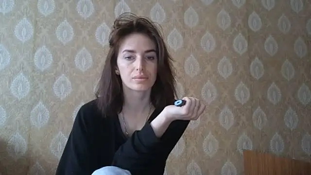 Snapshot of xx_adrihanna_xx chatting on 02.18.26 xx adrihanna xx online show from 02.18.26