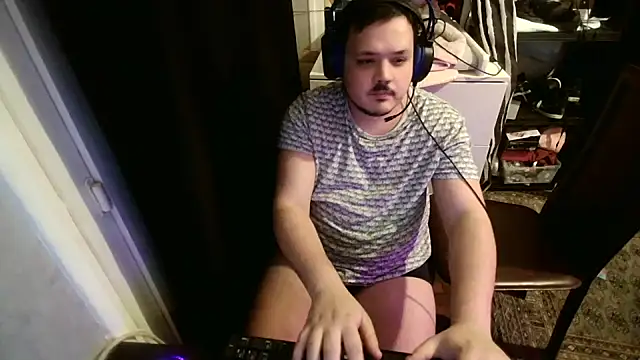 Bebemickey75 online show from 02.23.25