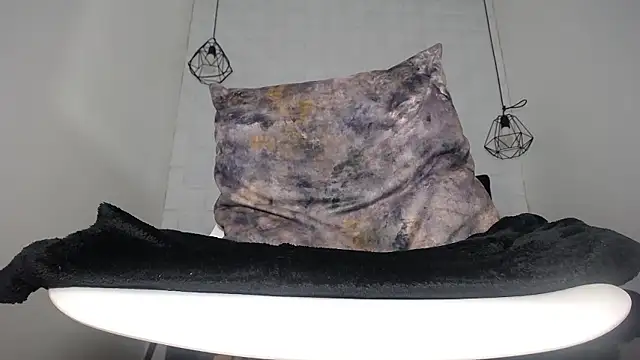 wendy rivera  online show from 12.06.24