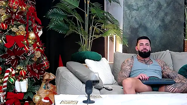 masterkingofmusclee online show from 12.17.25