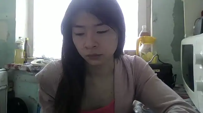 Snapshot of CarlyJoy chatting on 01.28.25 CarlyJoy online show from 01.28.25
