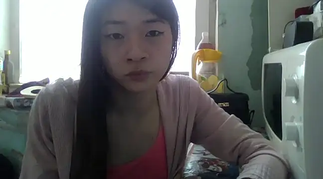 Snapshot of CarlyJoy chatting on 01.29.25 CarlyJoy online show from 01.29.25