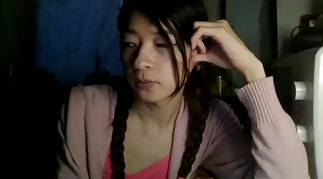 Snapshot of CarlyJoy chatting on 01.30.25 CarlyJoy online show from 01.30.25