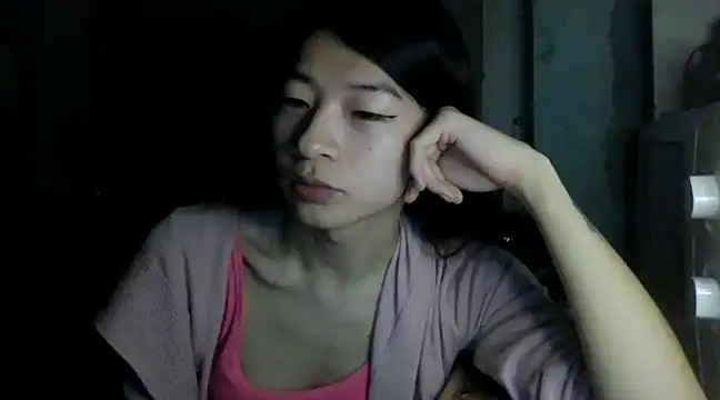 Snapshot of CarlyJoy chatting on 02.01.25 CarlyJoy online show from 02.01.25
