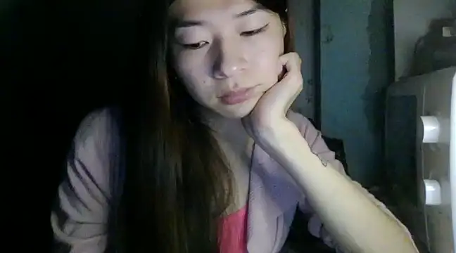 Snapshot of CarlyJoy chatting on 02.01.25 CarlyJoy online show from 02.01.25