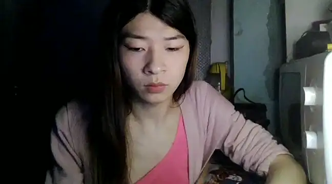 Snapshot of CarlyJoy chatting on 02.07.25 CarlyJoy online show from 02.07.25