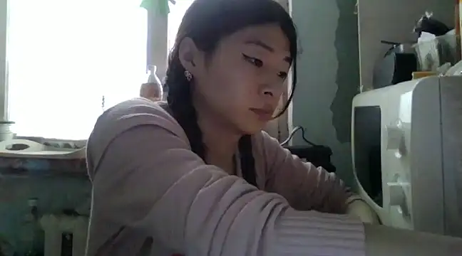 Snapshot of CarlyJoy chatting on 02.10.25 CarlyJoy online show from 02.10.25