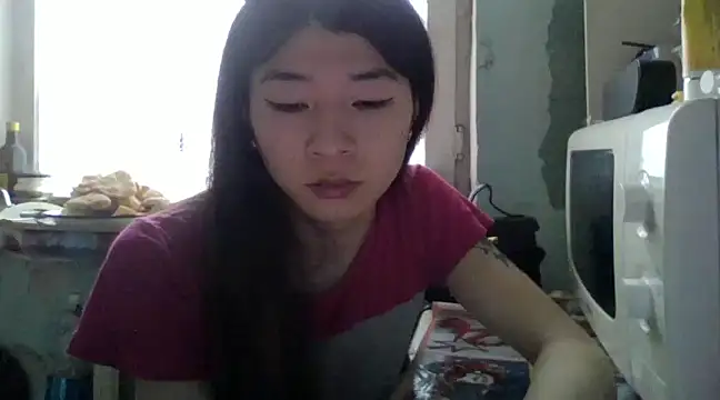 Snapshot of CarlyJoy chatting on 02.12.25 CarlyJoy online show from 02.12.25