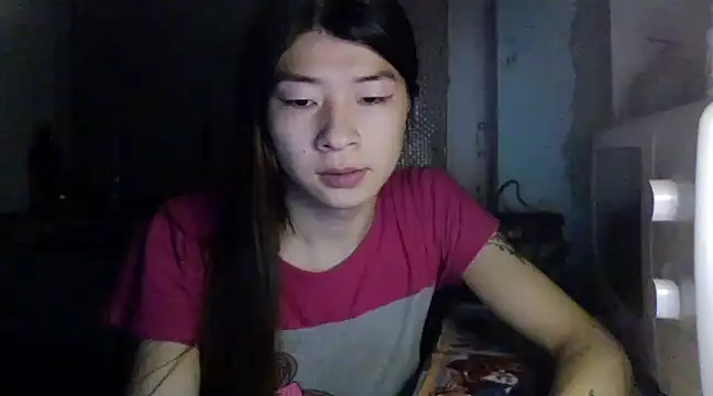 Snapshot of CarlyJoy chatting on 02.18.25 CarlyJoy online show from 02.18.25