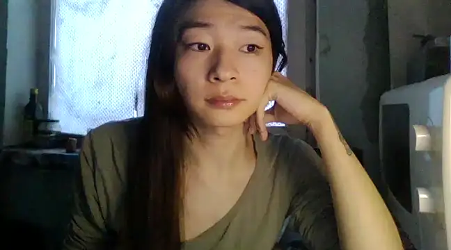 Snapshot of CarlyJoy chatting on 03.01.25 CarlyJoy online show from 03.01.25