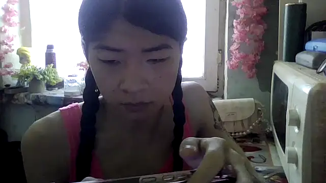 Snapshot of CarlyJoy chatting on 05.12.26 CarlyJoy online show from 05.12.26