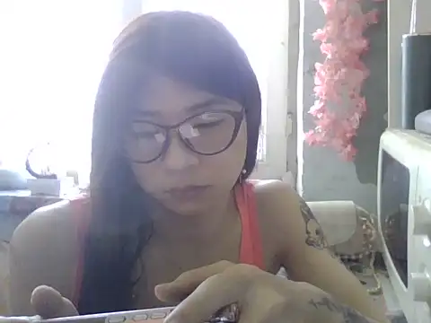 Snapshot of CarlyJoy chatting on 06.07.26 CarlyJoy online show from 06.07.26