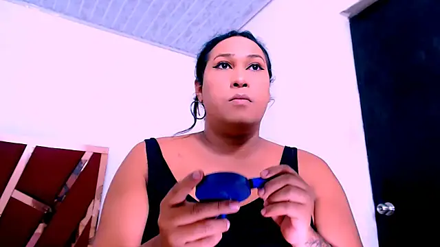 big alondra x online show from 11.07.25