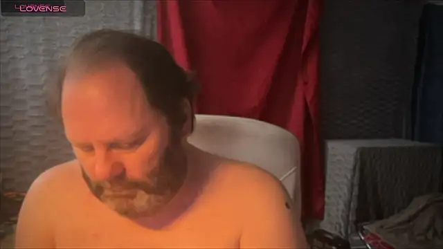 Snapshot of master_227 chatting on 02.21.25 master 227 online show from 02.21.25